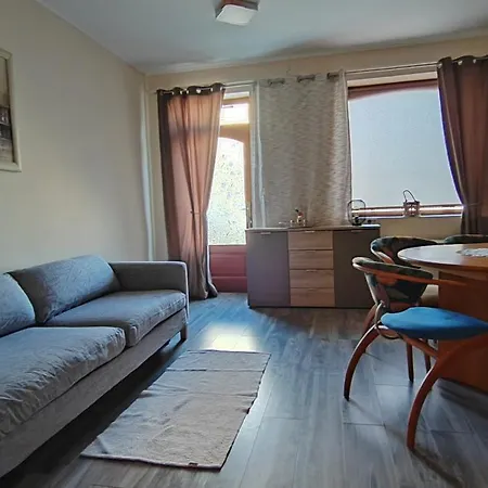 Tulipan Apartman Apartment