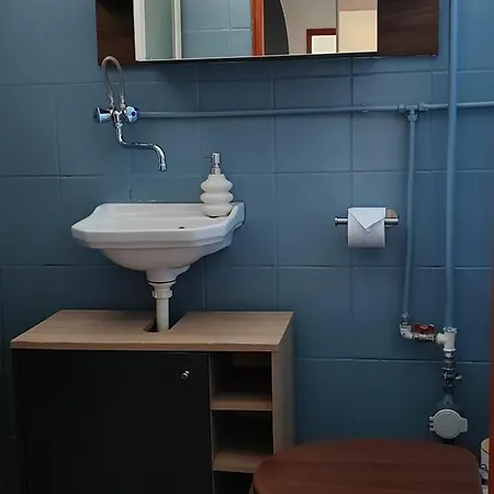 Tulipan Apartman Apartment *