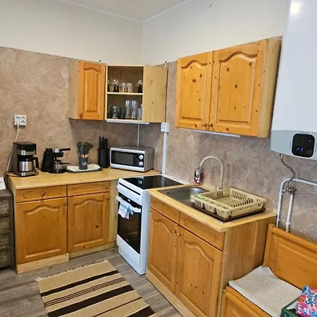 Tulipan Apartman *