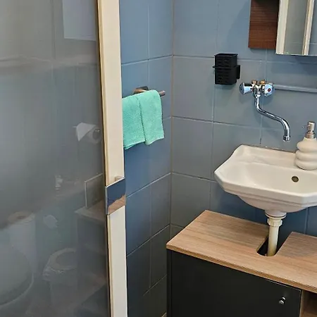 Tulipan Apartman Abádszalók